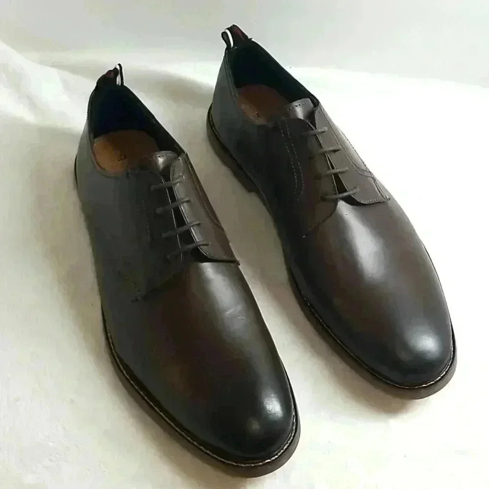 Ben Sherman oxford dress shoes